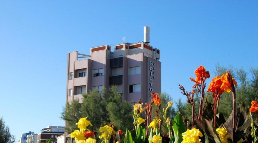 פסארו Hotel Bristol מראה חיצוני תמונה